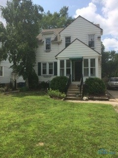 New roof!  Low maintenance exterior.  Convenient l