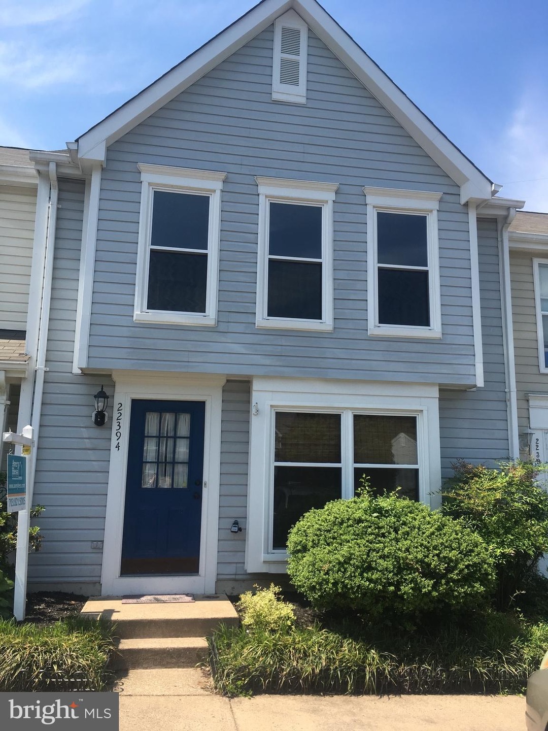 22394 Stablehouse Dr, Sterling, VA 20164 - photo 1