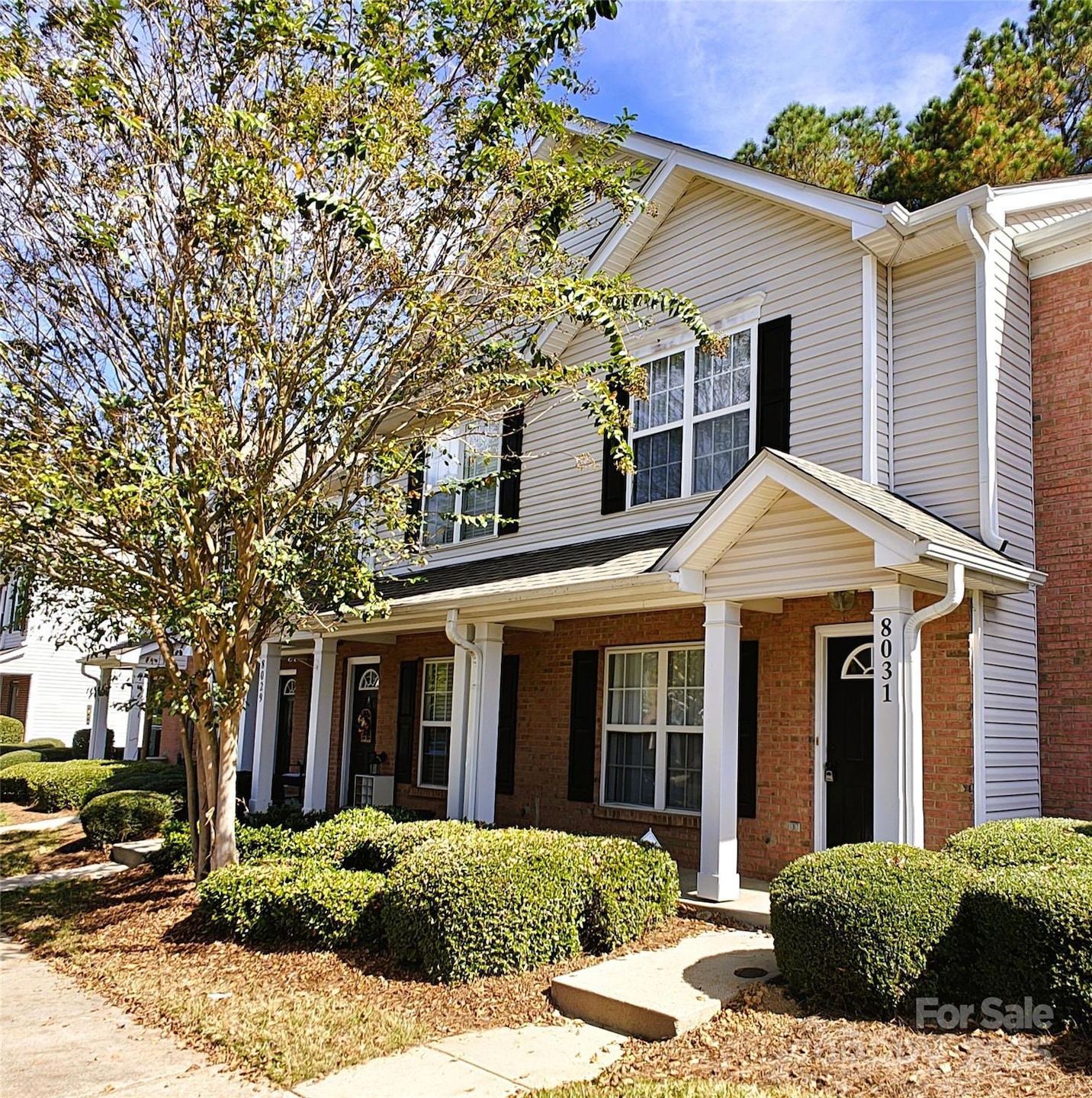 8031 Stoneham Ct, Matthews, NC 28105 - photo 1