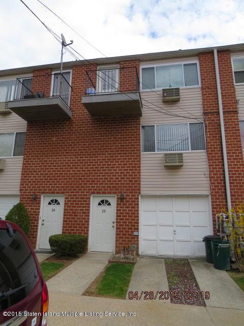 26 Francine Ct, Staten Island, NY 10306 - photo 1