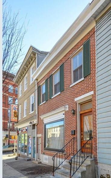 204 N 7th St unit 2, Allentown, PA 18102 - photo 1