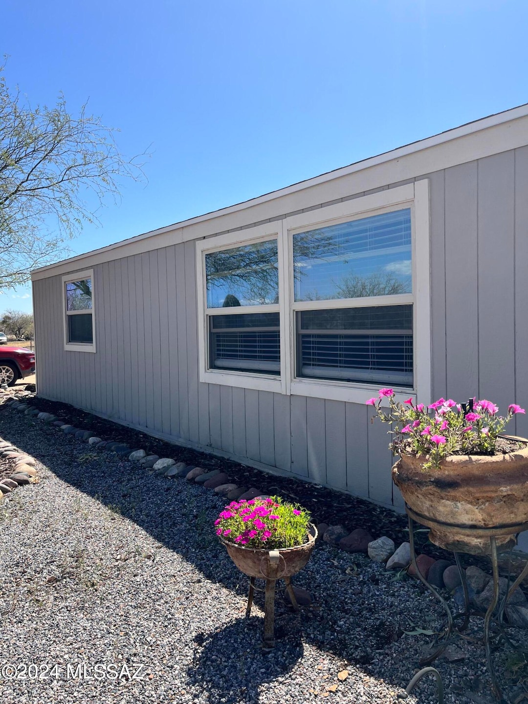 12131 W Catherine Ln, Tucson, AZ 85735 - photo 1