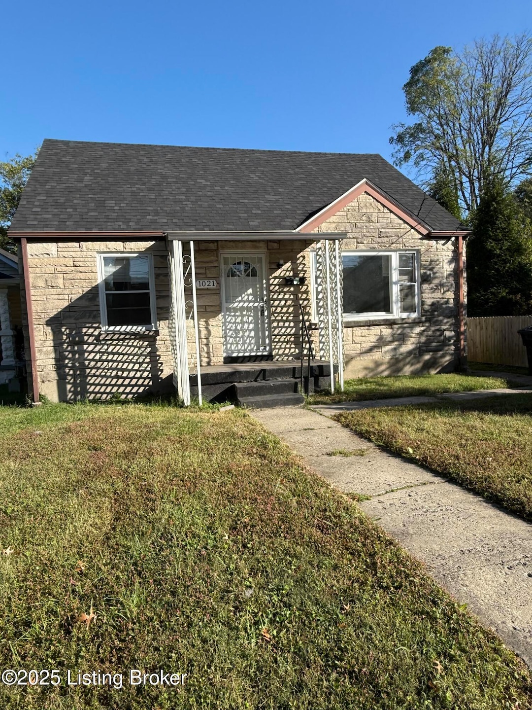 Sold $129,000 • Co-Listing Agent