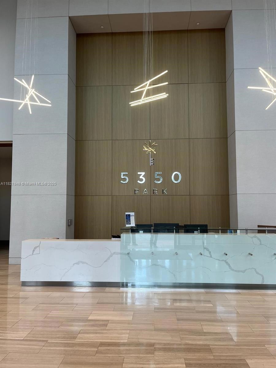 For Sale $442,000 • Co-Listing Agent