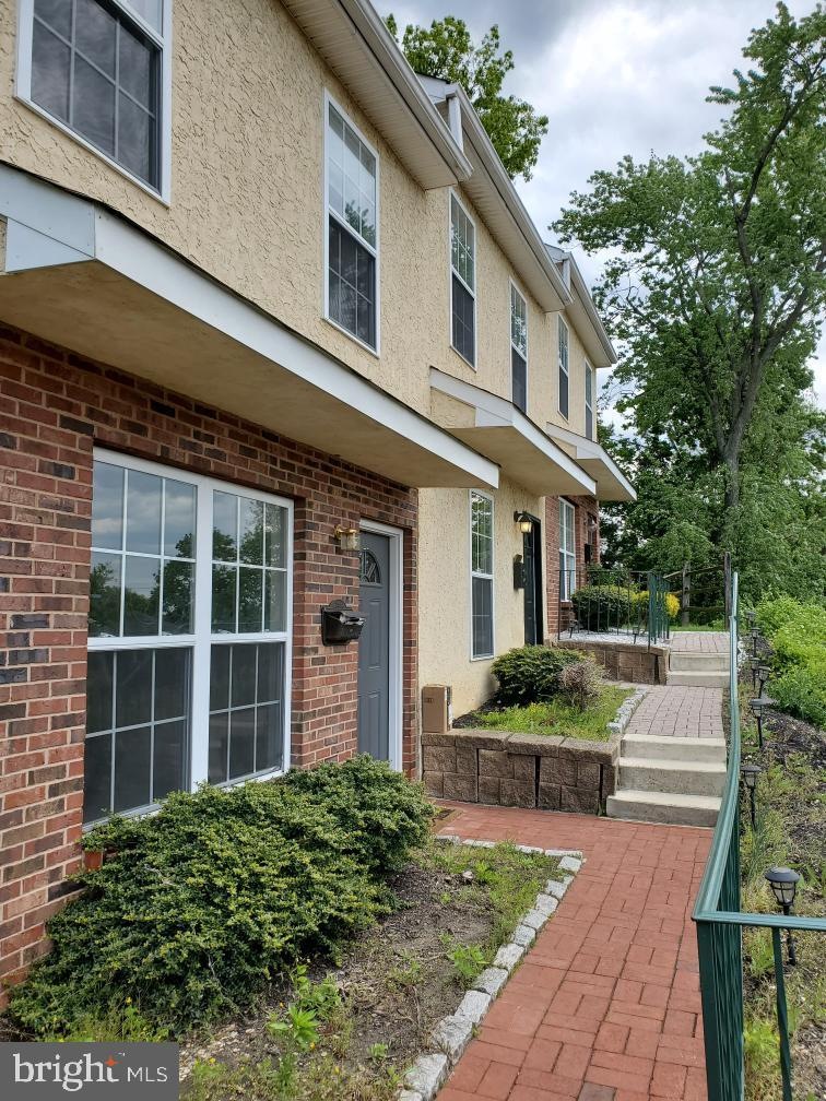 551 Edge Hill Rd, Glenside, PA 19038 - photo 1