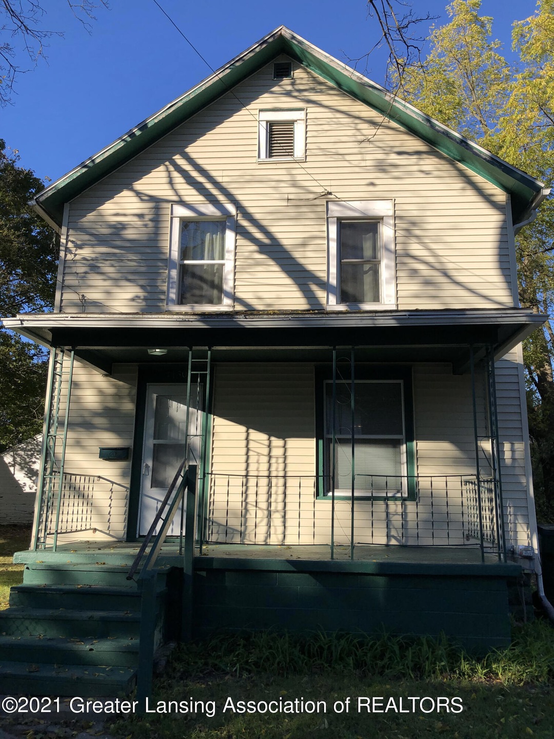 1130 Kingsley Ct, Lansing, MI 48915 - photo 1