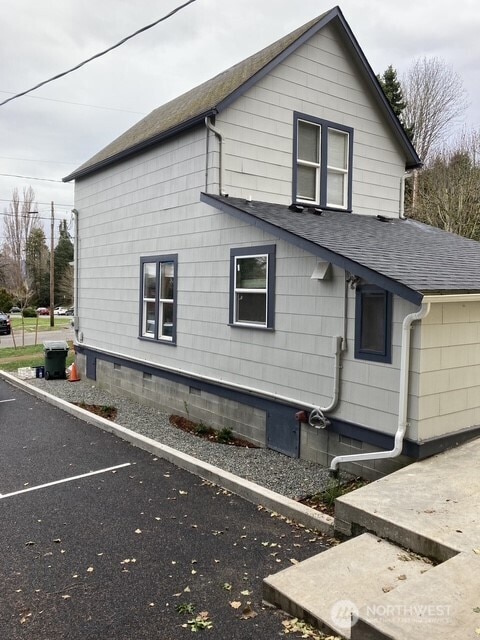 616 E Myrtle St, Bellingham, WA 98225 - photo 1