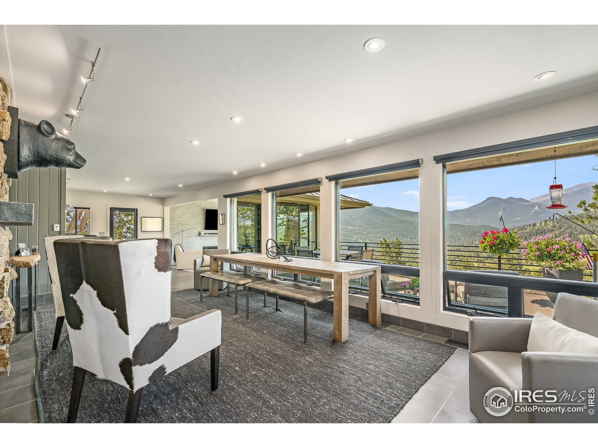 Designed to Bring the Outside In...