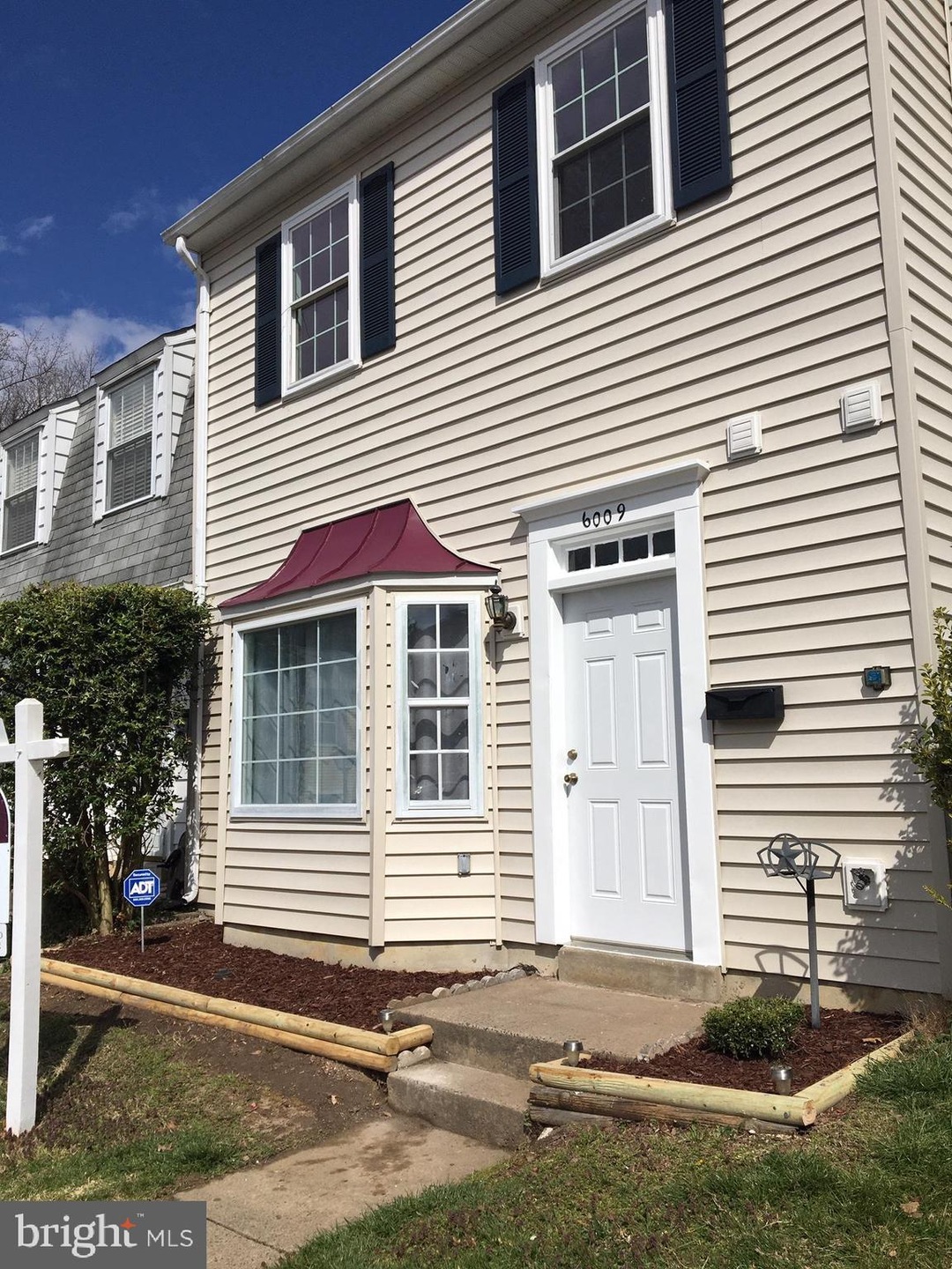 6009 Sweet Dale Ct, Springfield, VA 22152 - photo 1