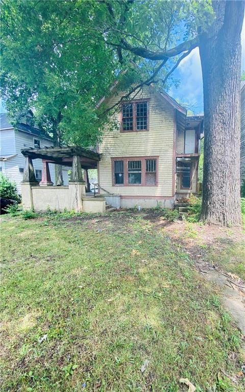 412 W 11th St, Anderson, IN 46016 - photo 1