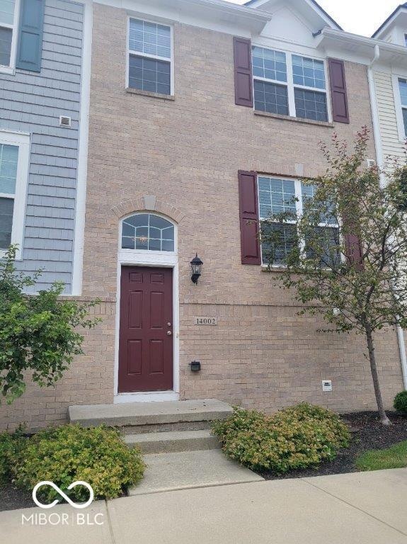 Welcome to 14002 Wimbleton Drive in Avalon!