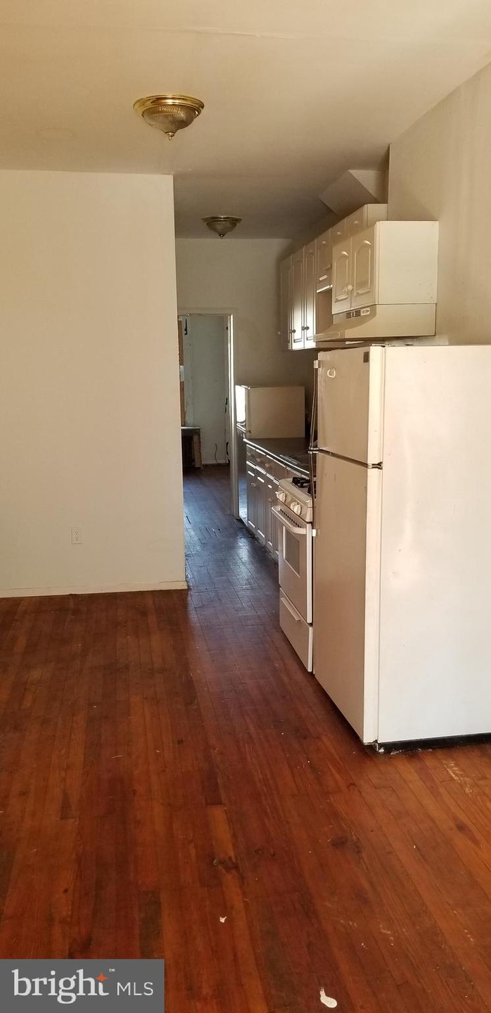 716 N Linwood Ave, Baltimore, MD 21205 - photo 1