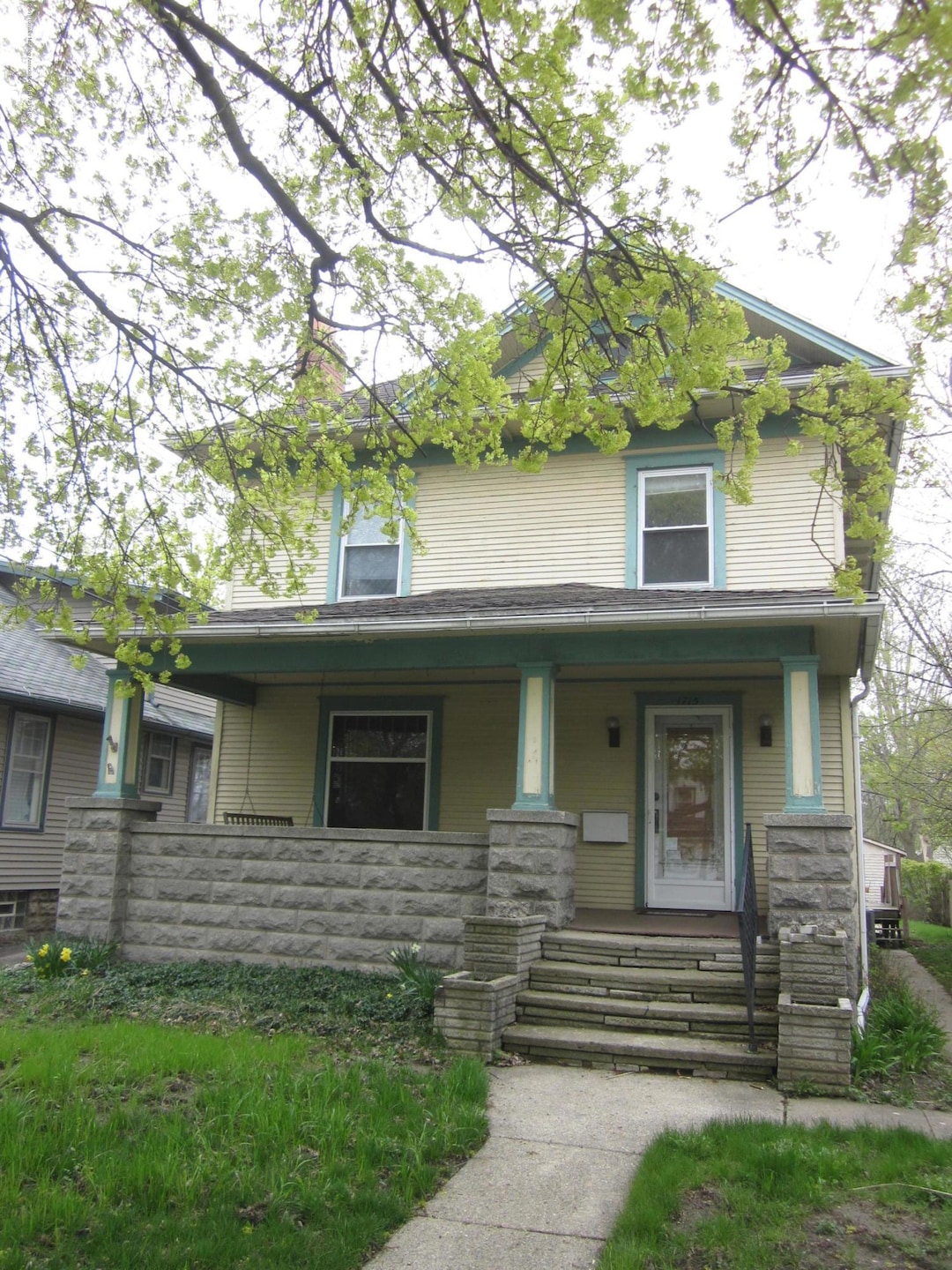 1715 S Genesee Dr, Lansing, MI 48915 - photo 1