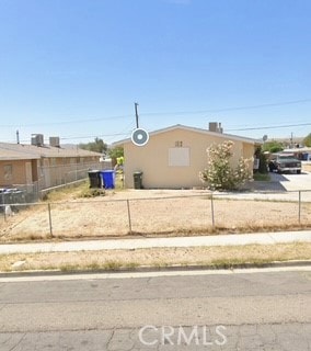 1014 E Navajo St, Barstow, CA 92311 - photo 1