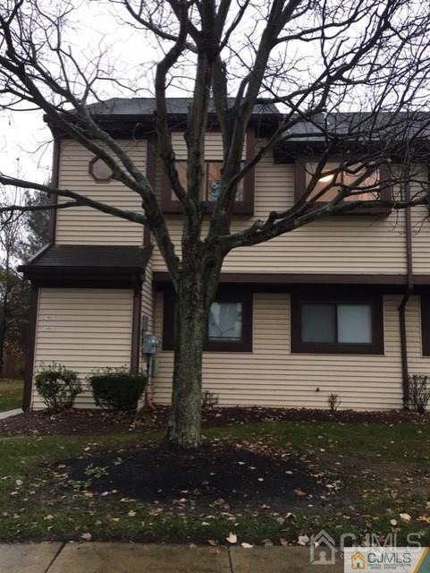 404 Samuel Ct unit 404, Dayton, NJ 08810 - photo 1