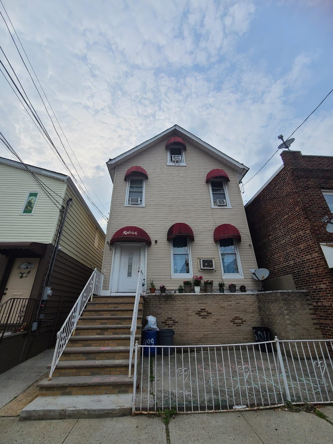 6015 Jefferson St, West New York, NJ 07093 - photo 1