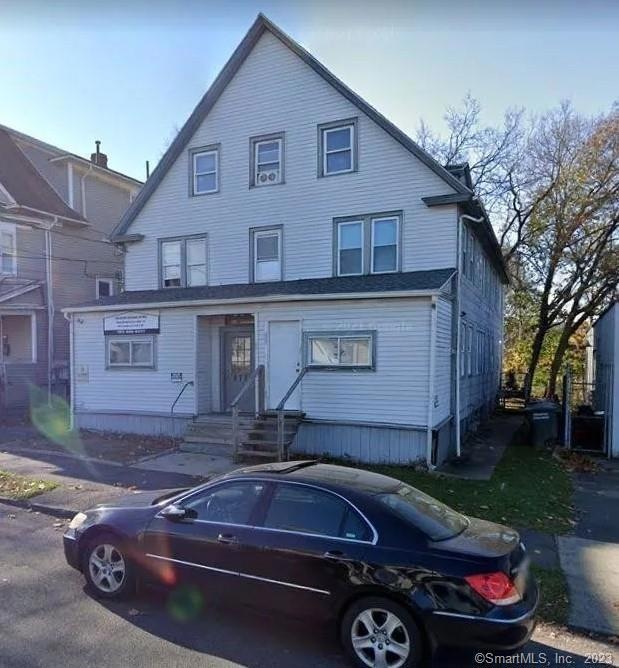 277 Scofield Ave unit 12, Bridgeport, CT 06605 - photo 1