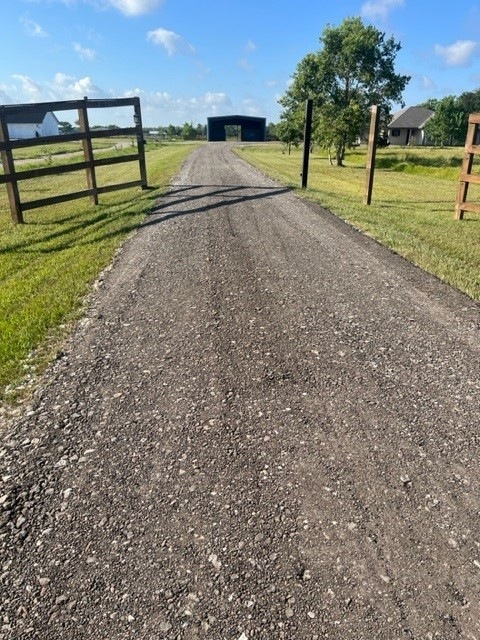 3140 County Road 531, Alvin, TX 77511 - photo 1