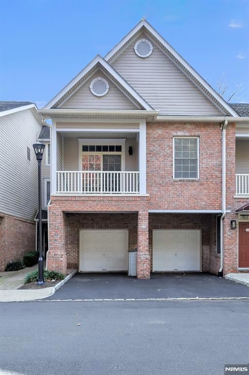 1100 Sterling Dr unit 807, Franklin Lakes, NJ 07417 - photo 1