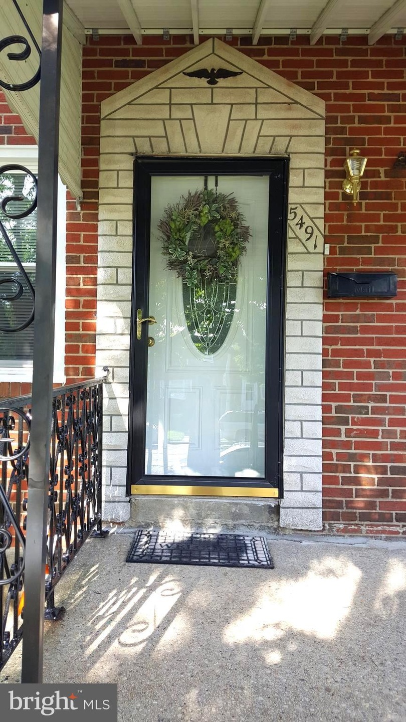 5491 Cedonia Ave, Baltimore, MD 21206 - photo 1