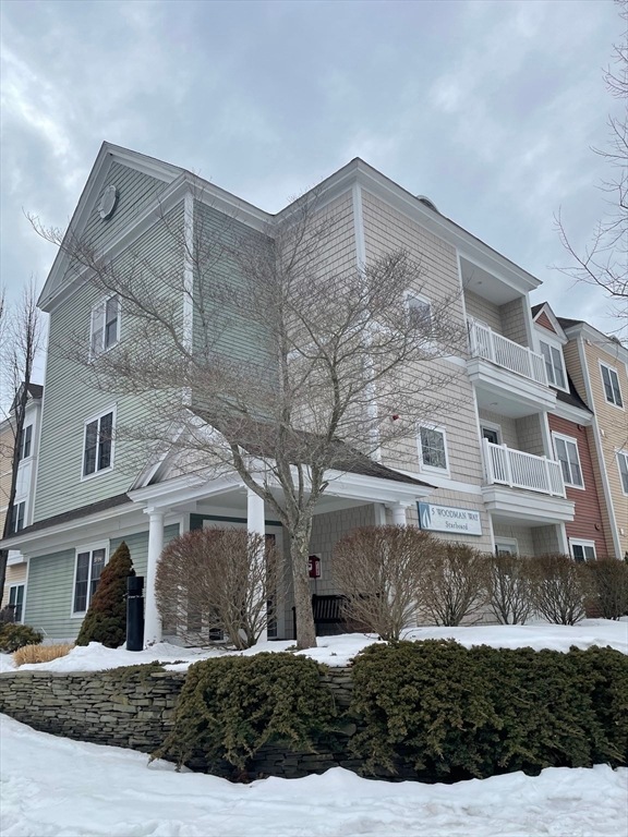 5 Woodman Way unit 202, Newburyport, MA 01950 - photo 1