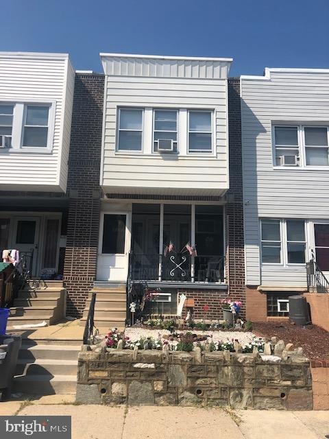 2818 Gillingham St, Philadelphia, PA 19137 - photo 1