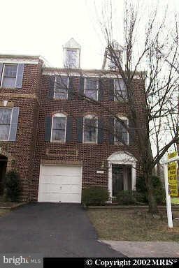 6850 Mclean Province Cir, Falls Church, VA 22043 - photo 1