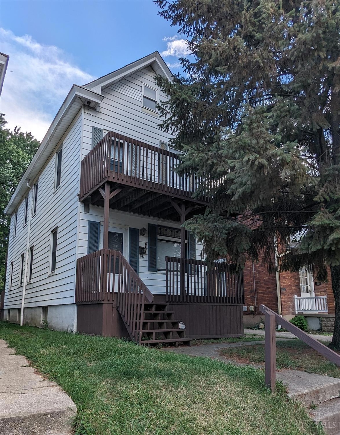 6808 Vine St, Cincinnati, OH 45216 - photo 1