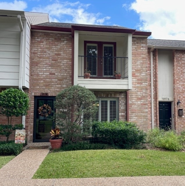 10178 Longmont Dr unit 43/4, Houston, TX 77042 - photo 1
