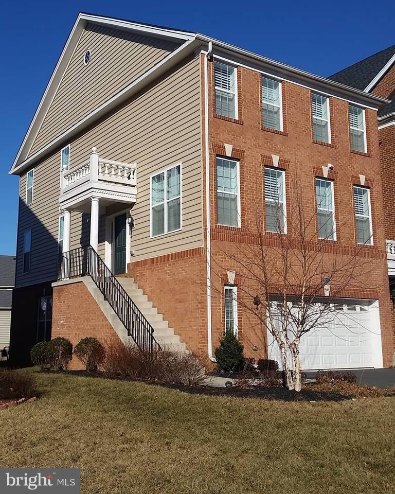 23261 Hanworth St, Ashburn, VA 20148 - photo 1