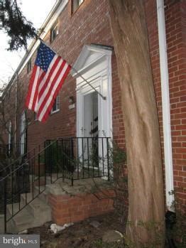 3315 Martha Custis Dr unit 829-33, Alexandria, VA 22302 - photo 1