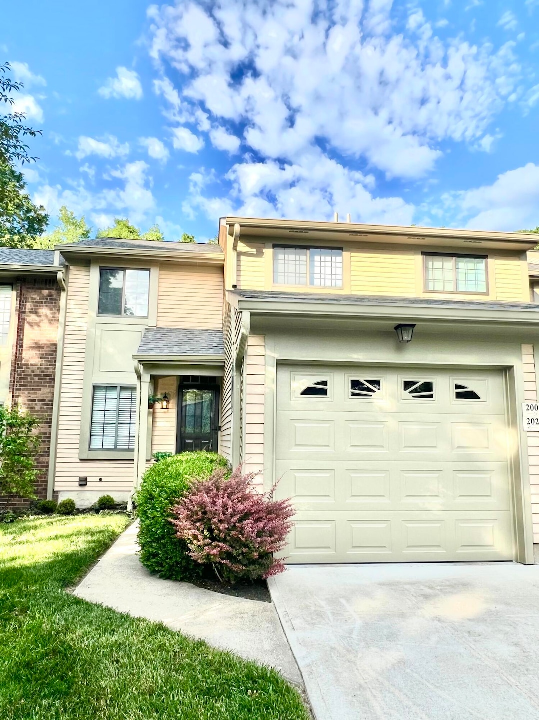 202 Shaker Heights Ln, Crestview Hills, KY 41017 - photo 1