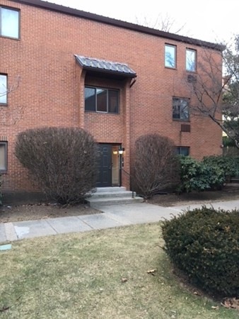 11 Barton Square unit 203, Salem, MA 01970 - photo 1