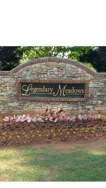 284 Rebecca St, Hoschton, GA 30548 - photo 1