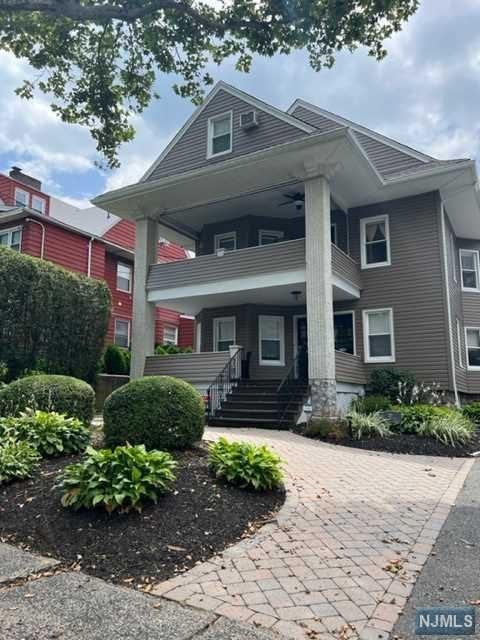 28 Highland Cross unit A, Rutherford, NJ 07070 - photo 1