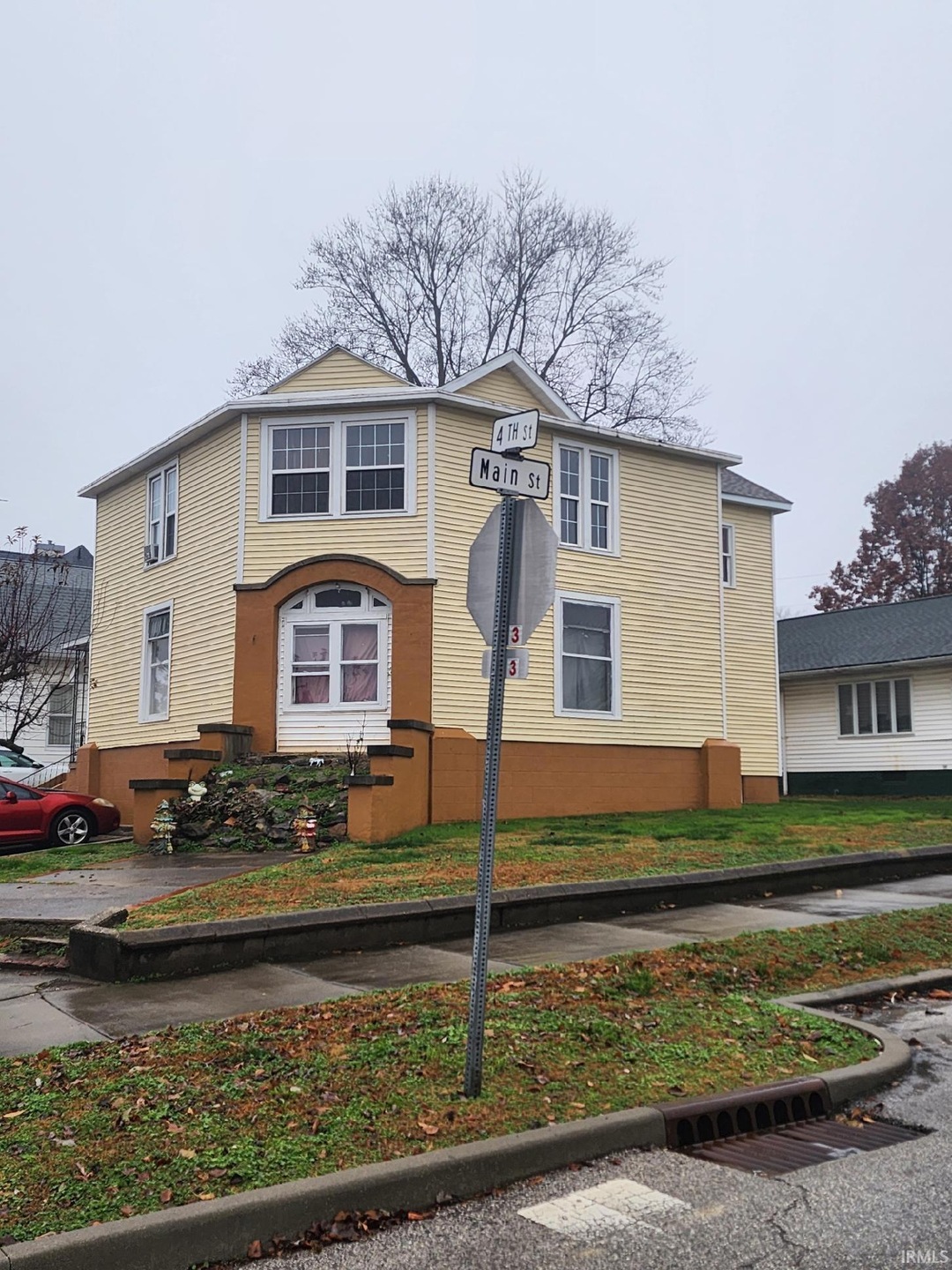 403 N Main St, Bicknell, IN 47512 - photo 1