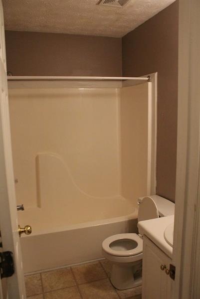 4823 Daintree Ct, Flowery Branch, GA 30542 - photo 1