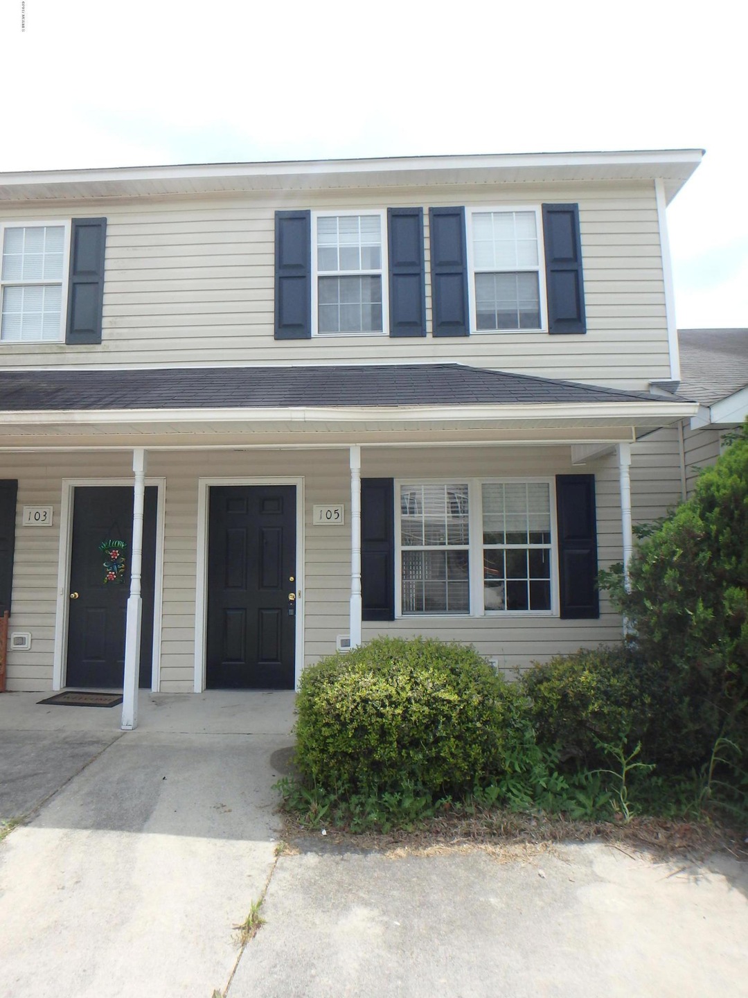 105 Croatan Ct, Jacksonville, NC 28546 - photo 1