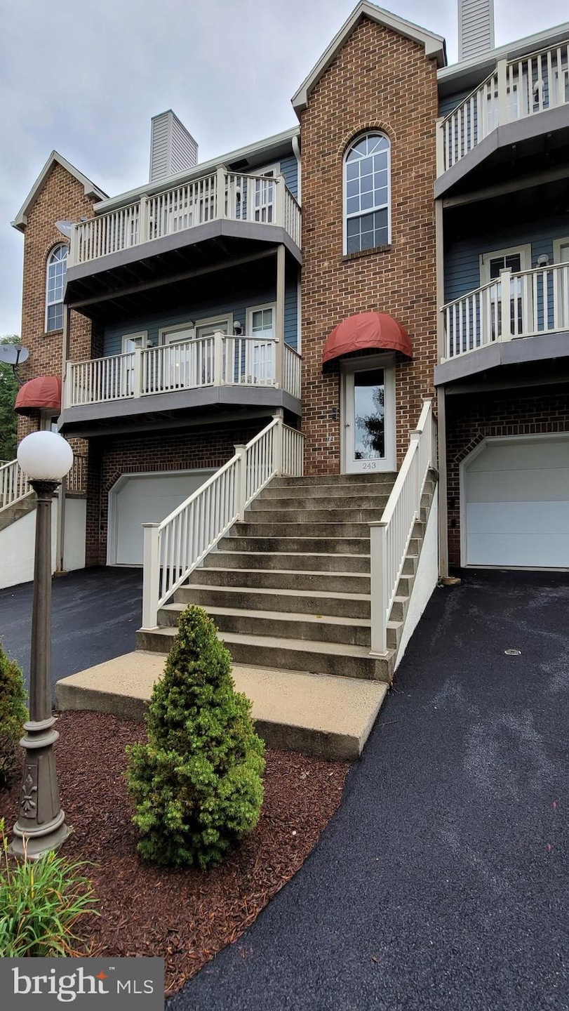 243A N 14th St, Reading, PA 19604 - photo 1