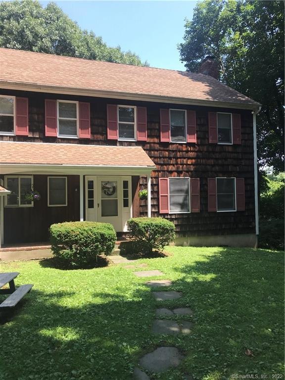 10 Sickle Bar Ln, Riverside, CT 06878 - photo 1