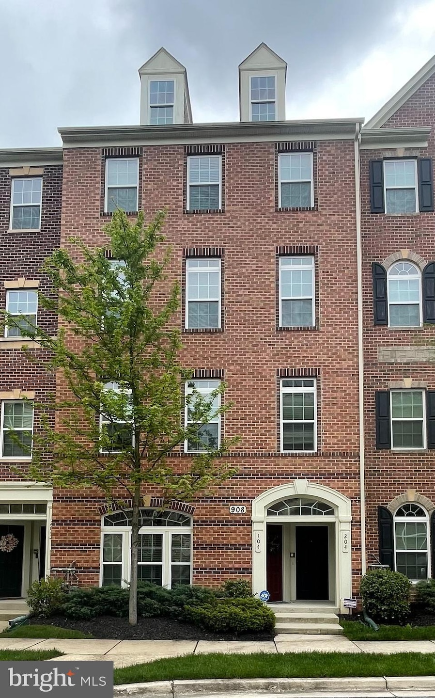 908 Hall Station Dr unit 204, Bowie, MD 20721 - photo 1