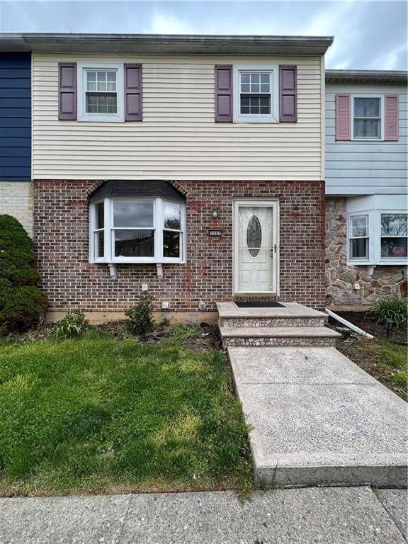 5595 Wedge Ln, Allentown, PA 18106 - photo 1