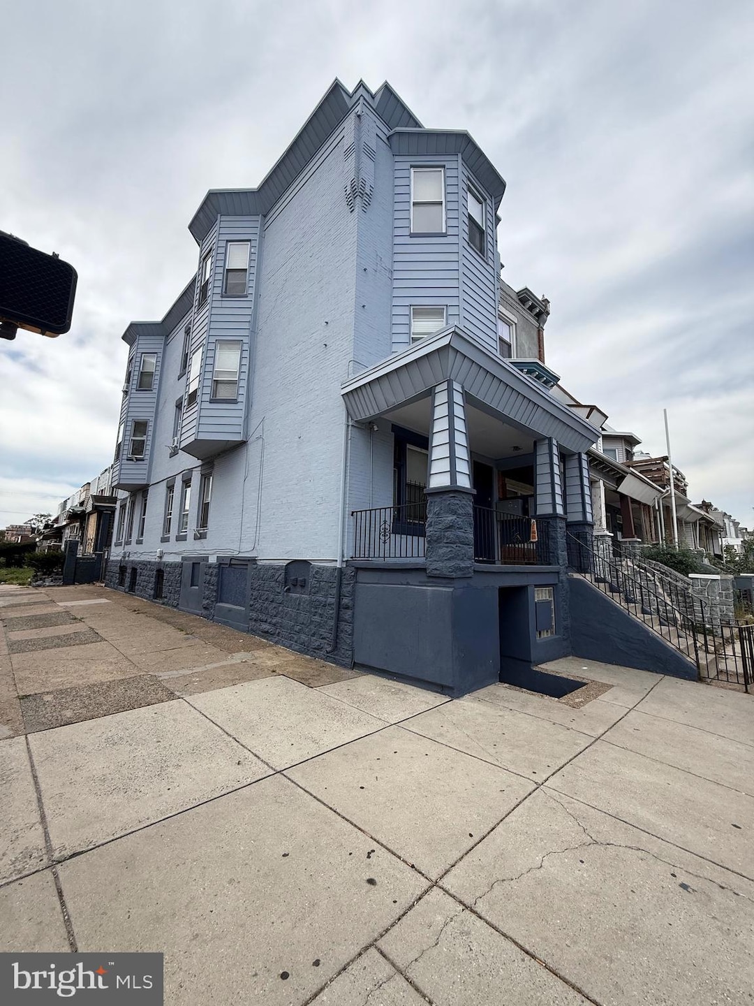 5700 Chestnut St unit 3A, Philadelphia, PA 19139 - photo 1