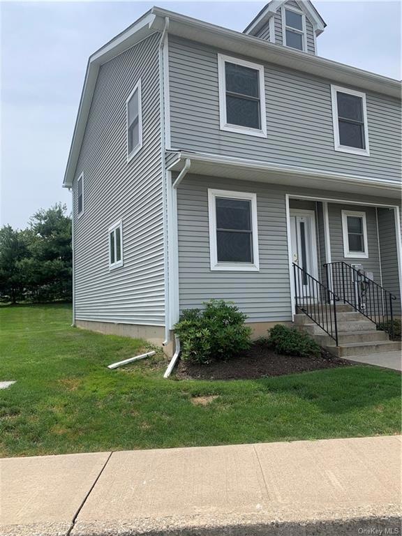 100 Boniface Dr unit 16A, Pine Bush, NY 12566 - photo 1