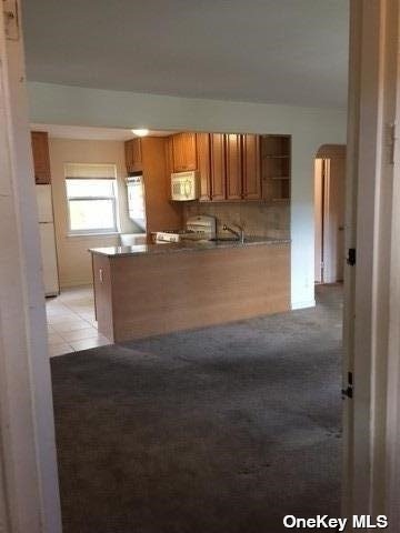 254-13 75th Ave unit 1, Glen Oaks, NY 11004 - photo 1