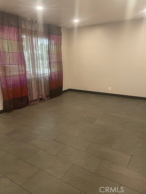 215 E CENTER STREET WEST SIDE FRONT OFFICE AREA