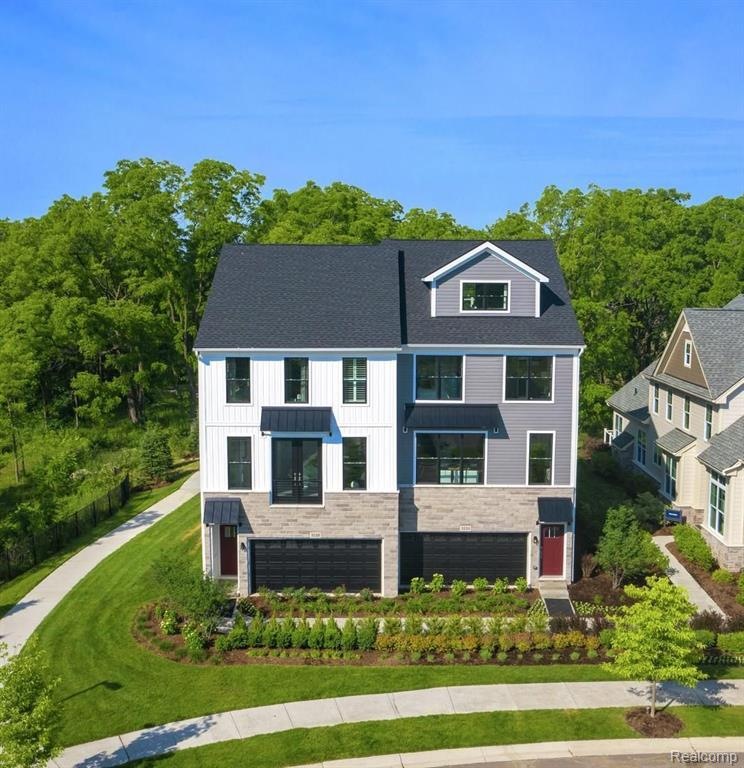 Gorgeous Three-Story townhome exterior
