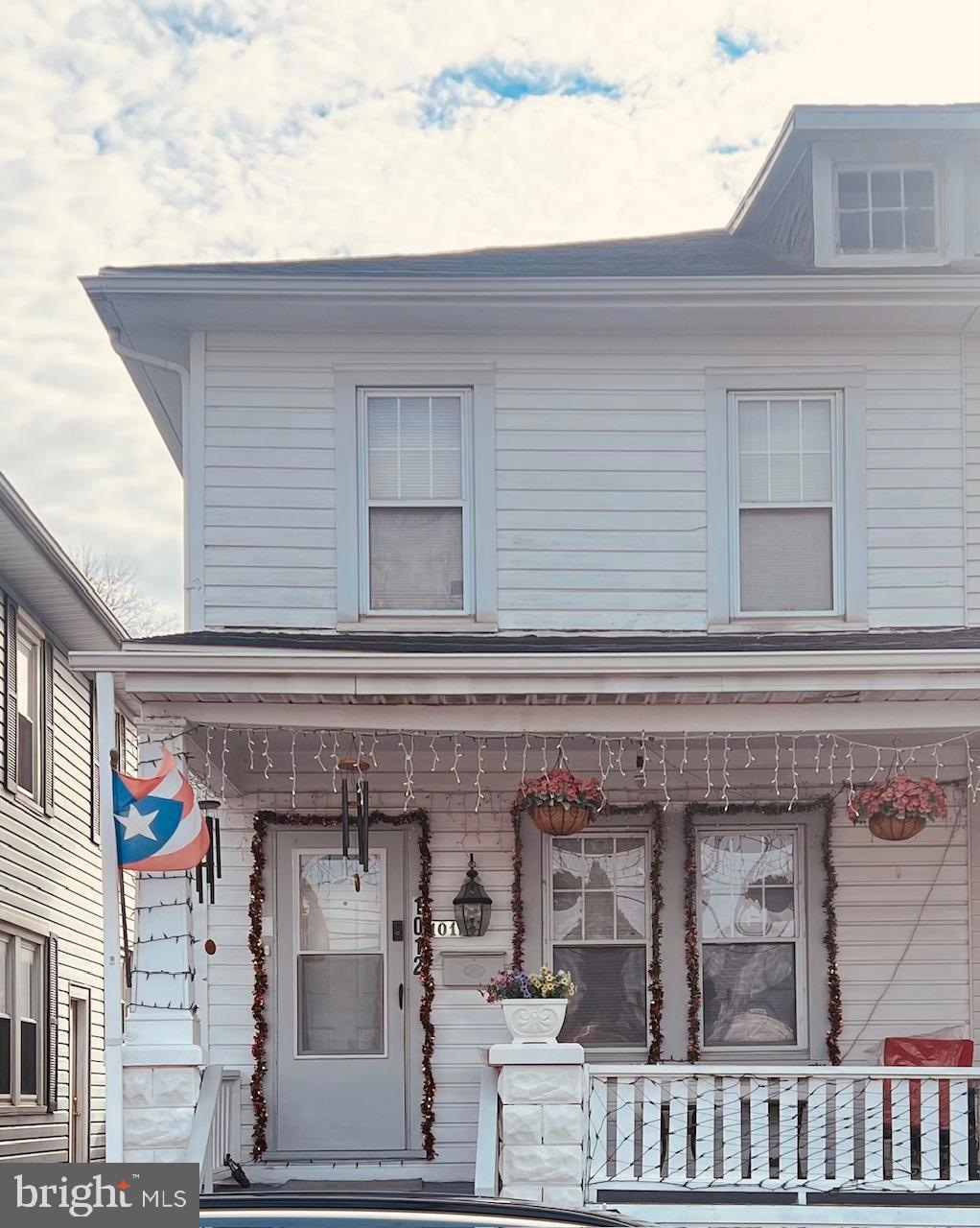 1012 E Philadelphia St, York, PA 17403 - photo 1