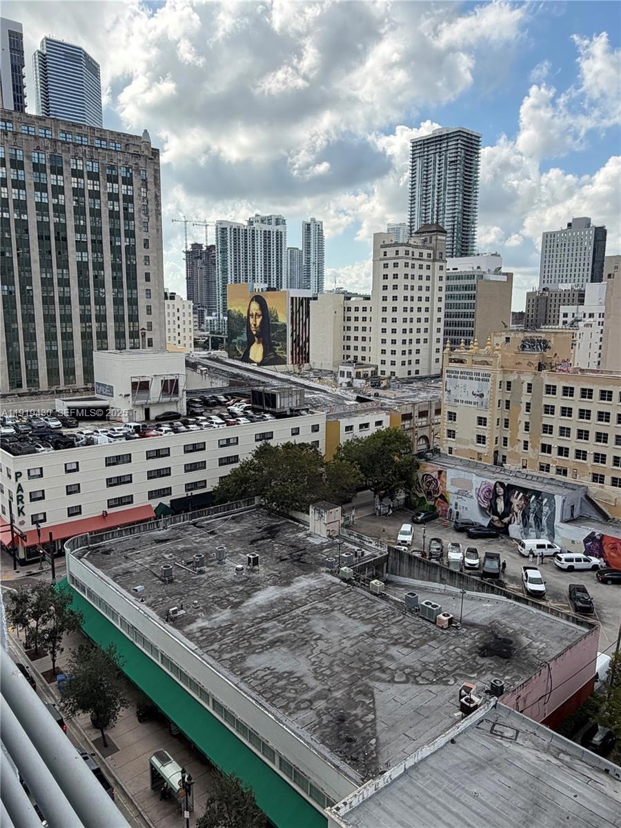 133 NE 2nd Ave unit 1017, Miami, FL 33132 - photo 1