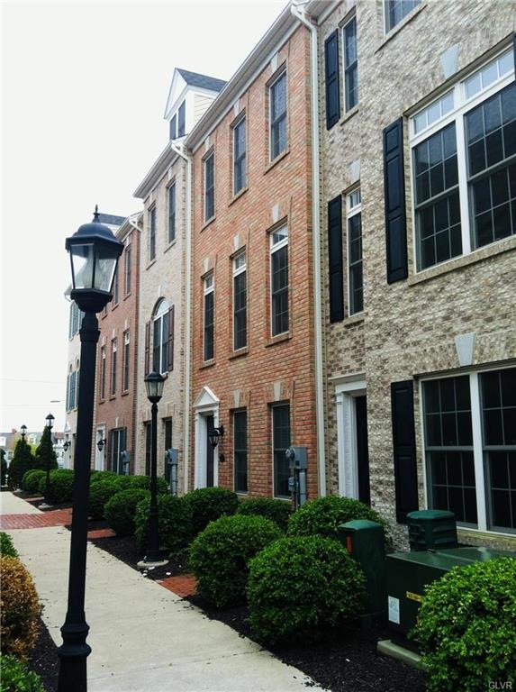 830 W Walnut St unit 14, Allentown, PA 18102 - photo 1